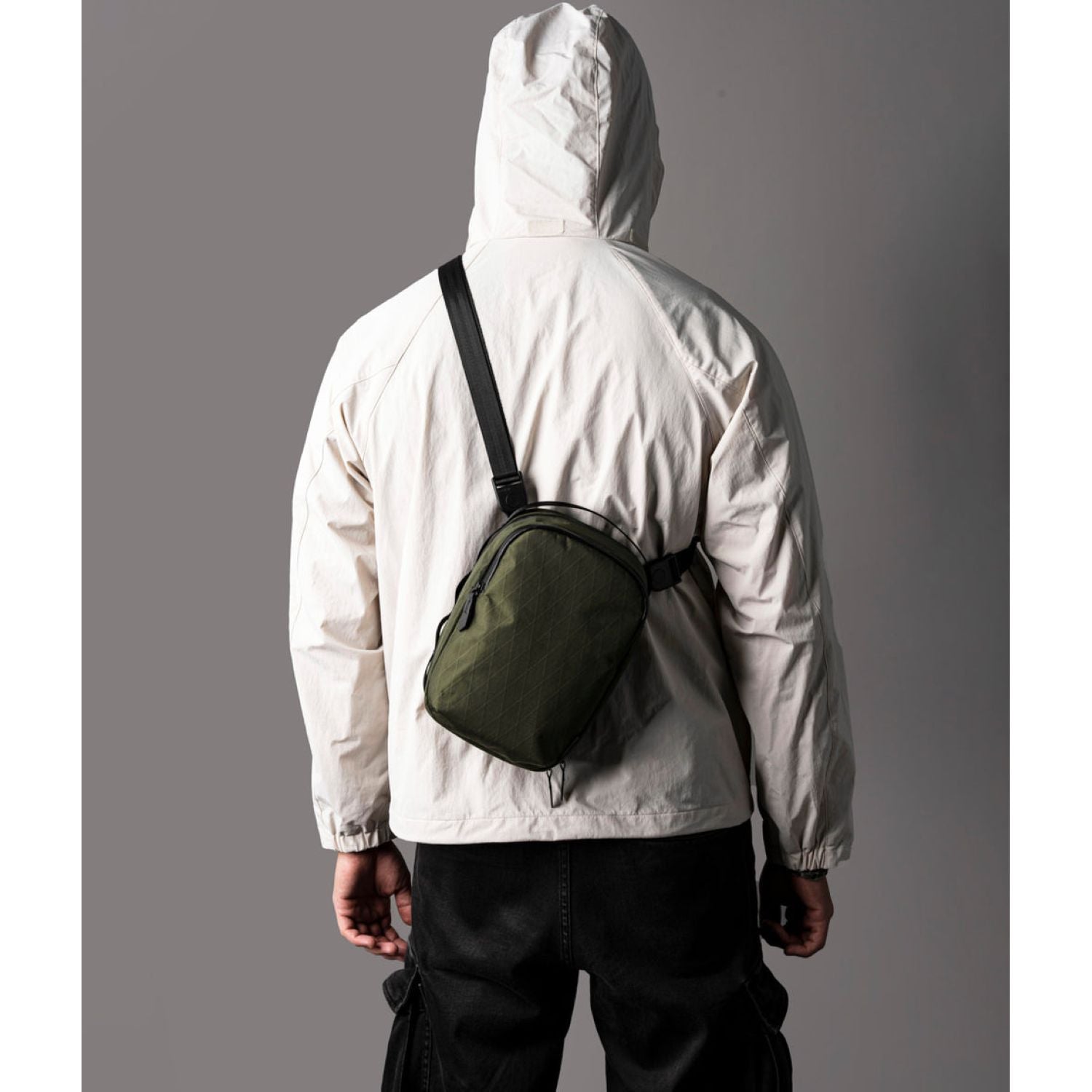 ALPAKA Metro Sling Max