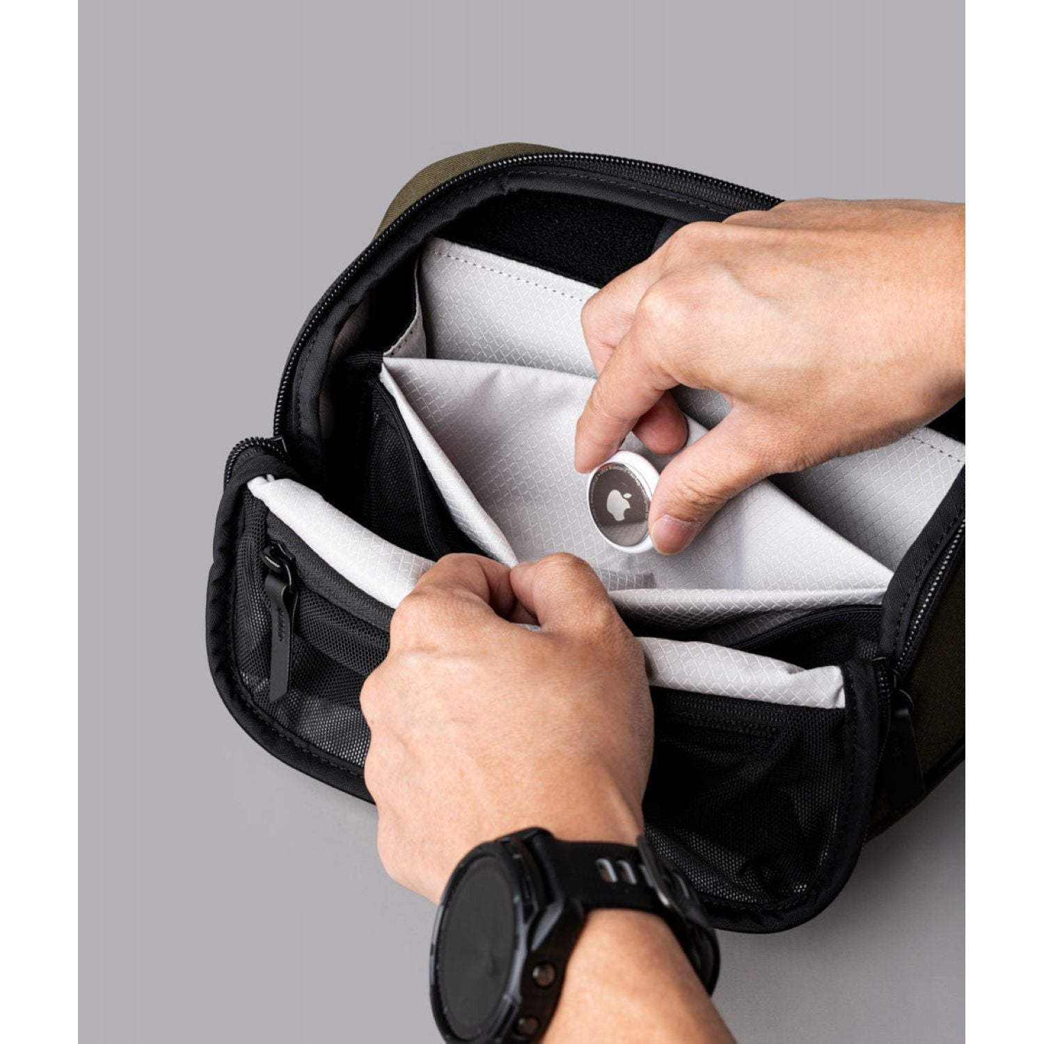 ALPAKA Vertex Pouch Mini 2L