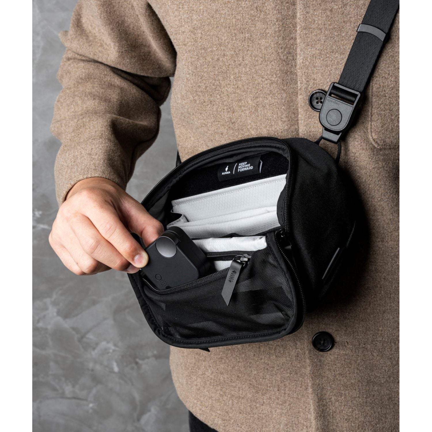 ALPAKA Vertex Pouch Mini 2L