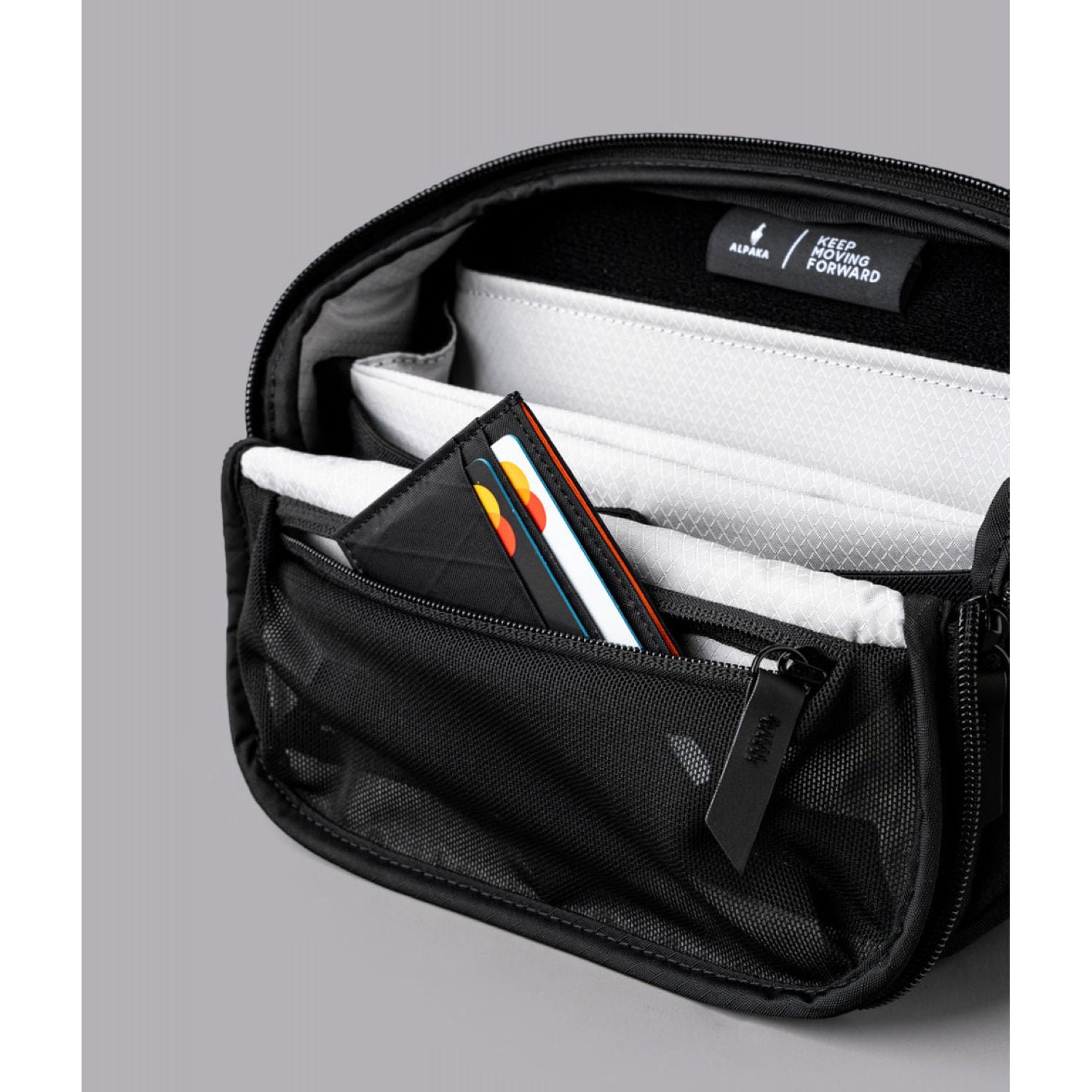 ALPAKA Vertex Pouch Mini 2L