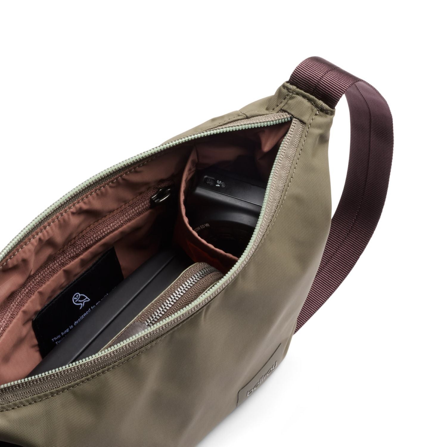 Bellroy Laneway Crescent Bag 2.5L