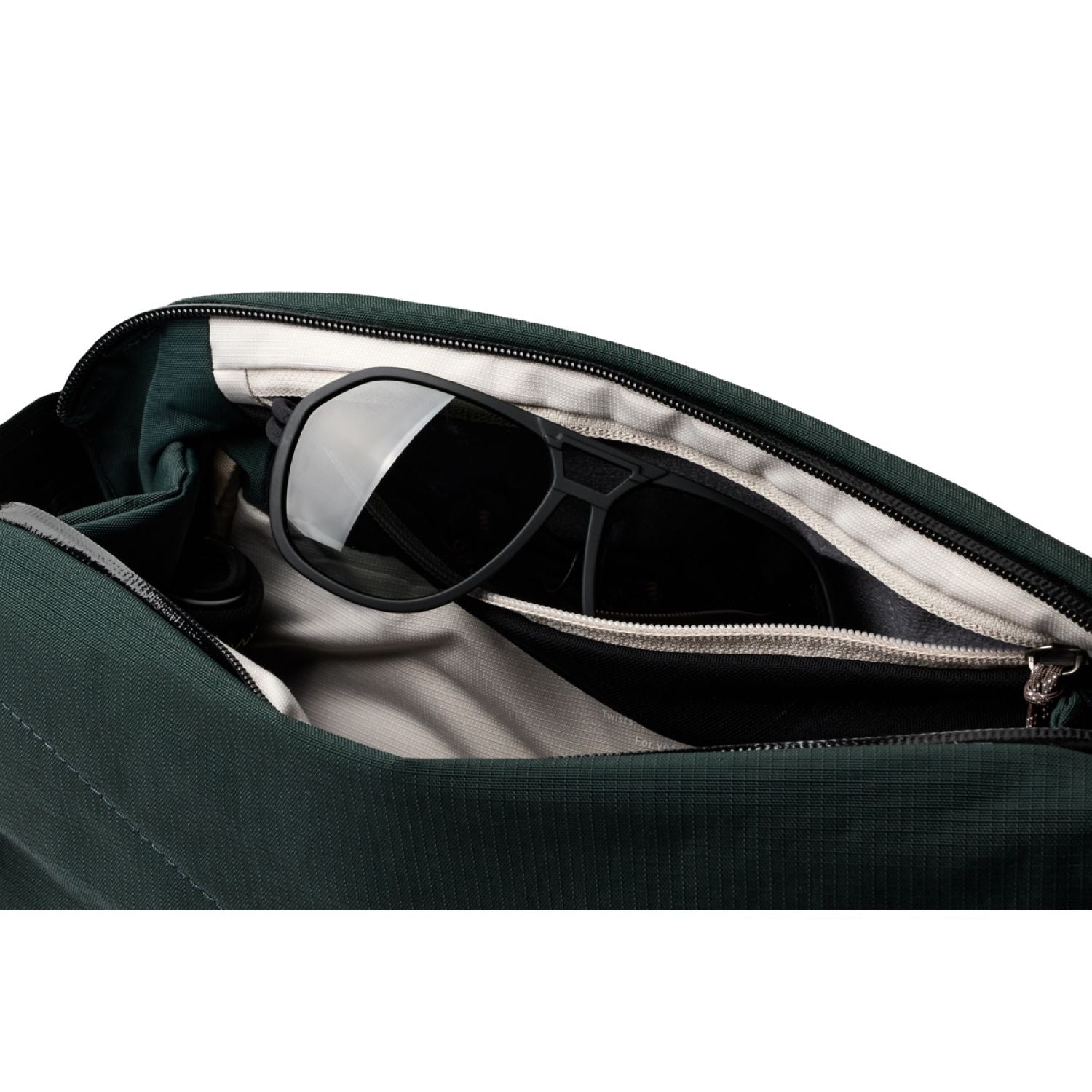 Bellroy Venture Sling 9L