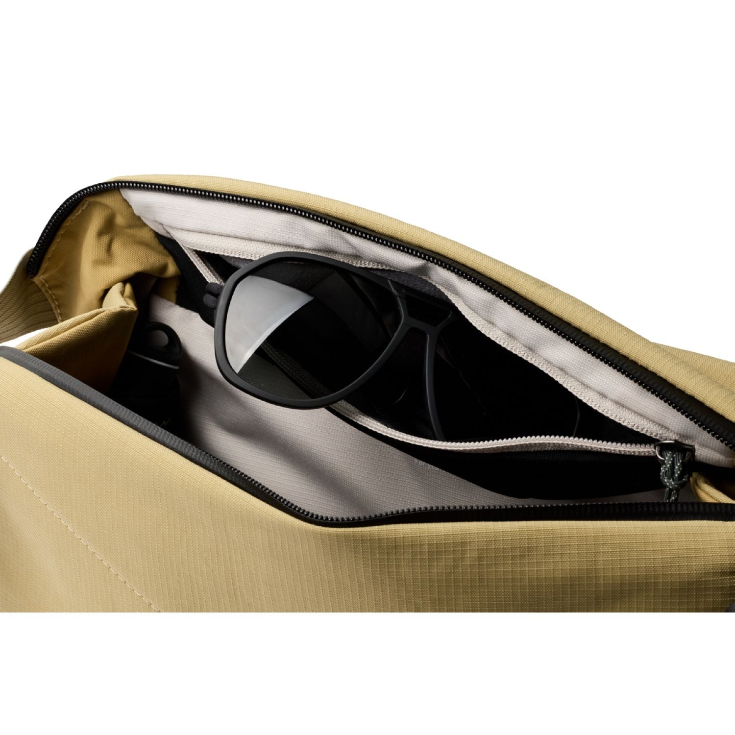 Bellroy Venture Sling 9L