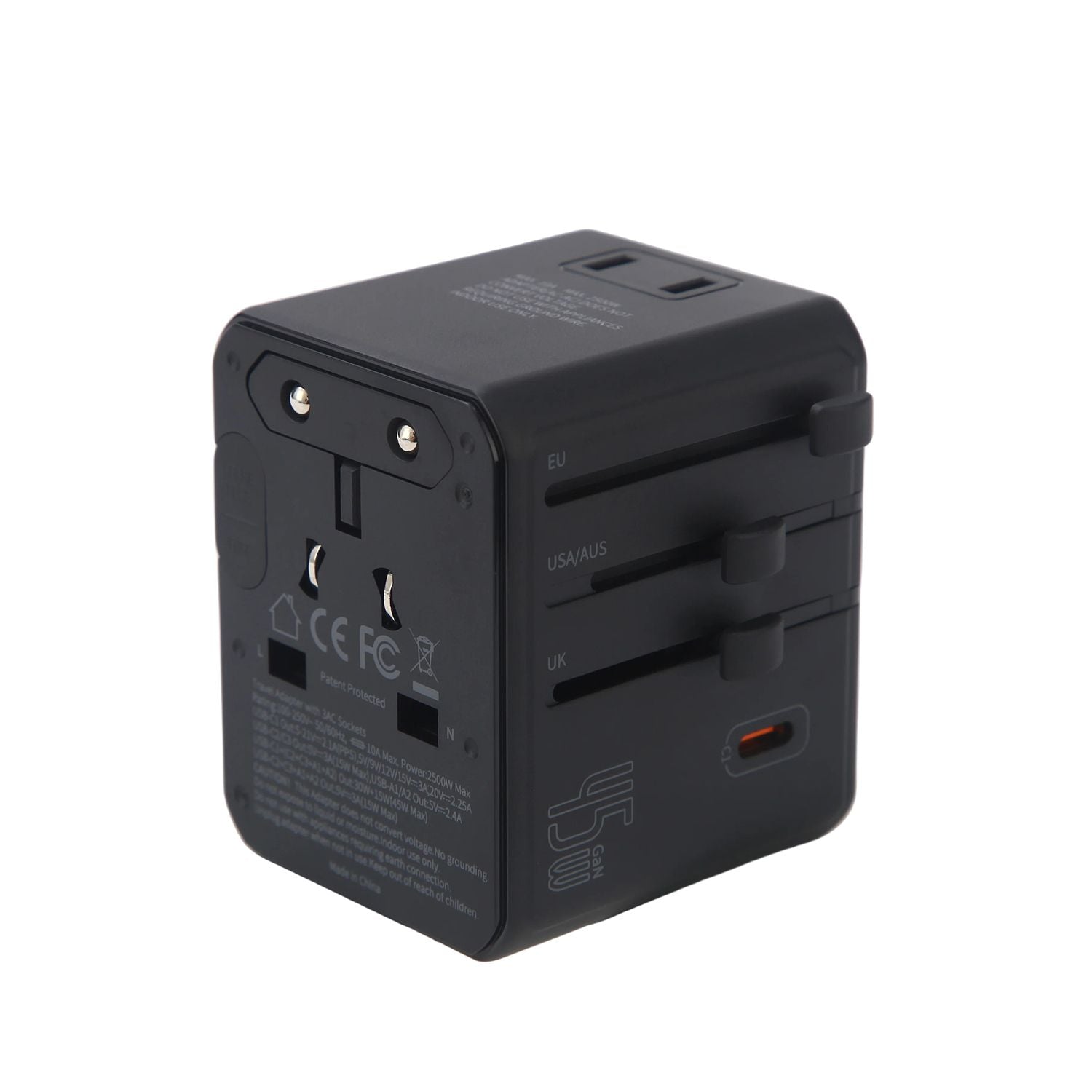 Crossing World Travel Adaptor 45W V2 With  3 USB-C + 2 USB-A