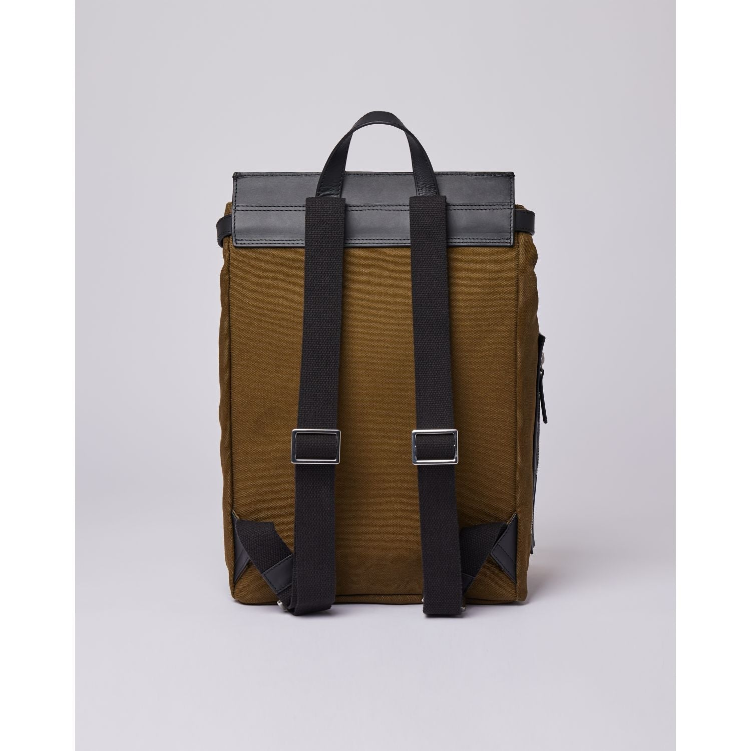 Sandqvist Alva Metal Hook Backpack