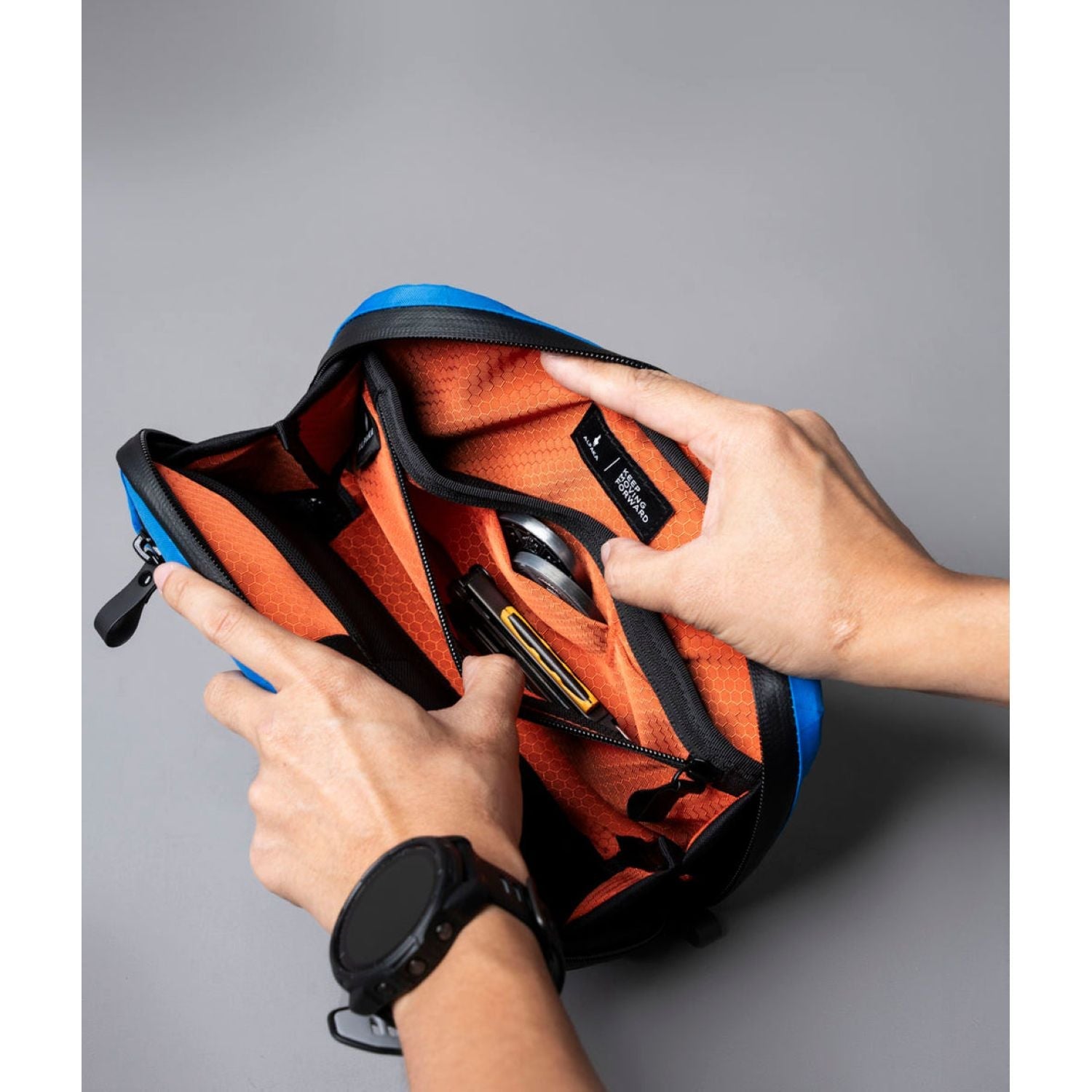 ALPAKA Elements Tech Case Mini