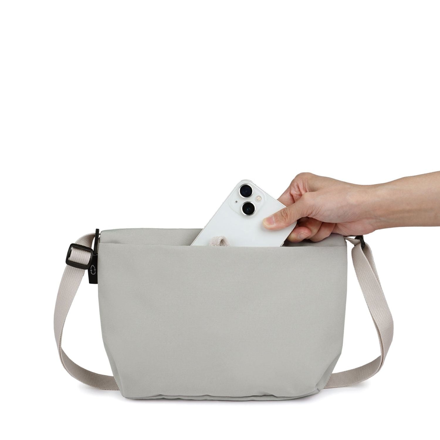 Hellolulu Cana Compact Utility Bag Recycled