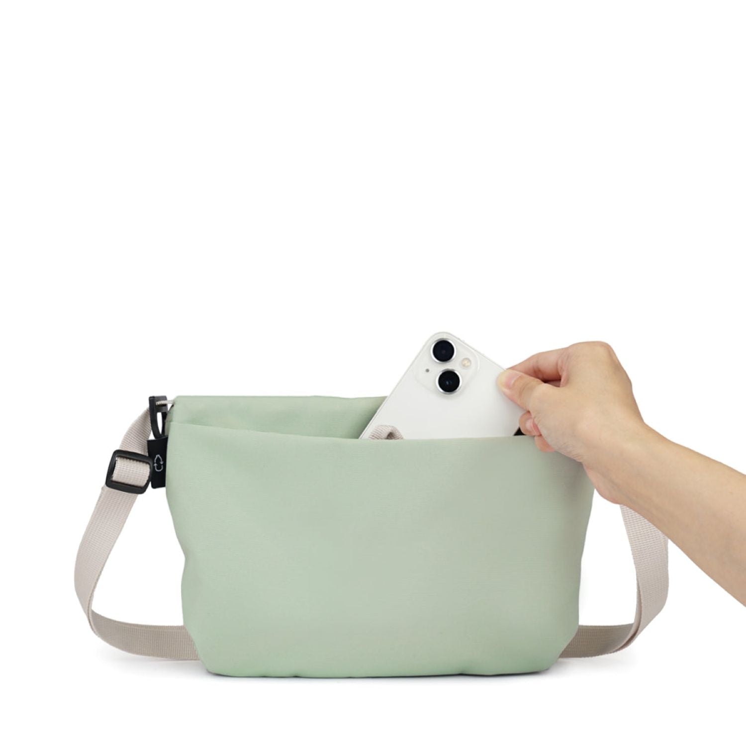 Hellolulu Cana Compact Utility Bag Recycled