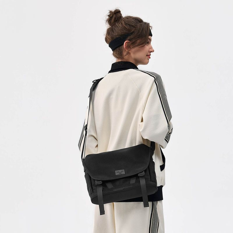 MAH Young Tour Ease 6L Crossbody