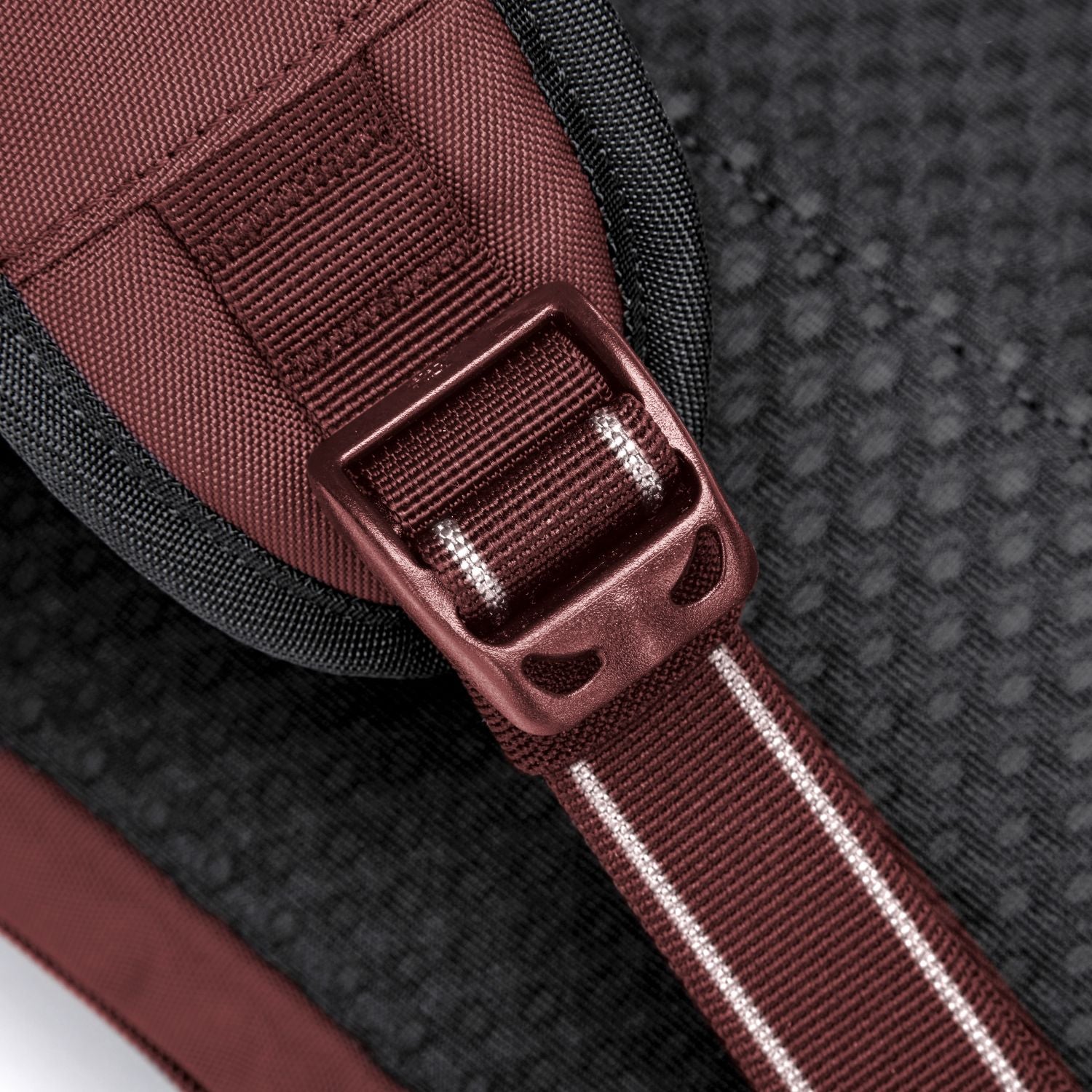 Pacsafe Vibe 325 Anti-Theft Sling Pack